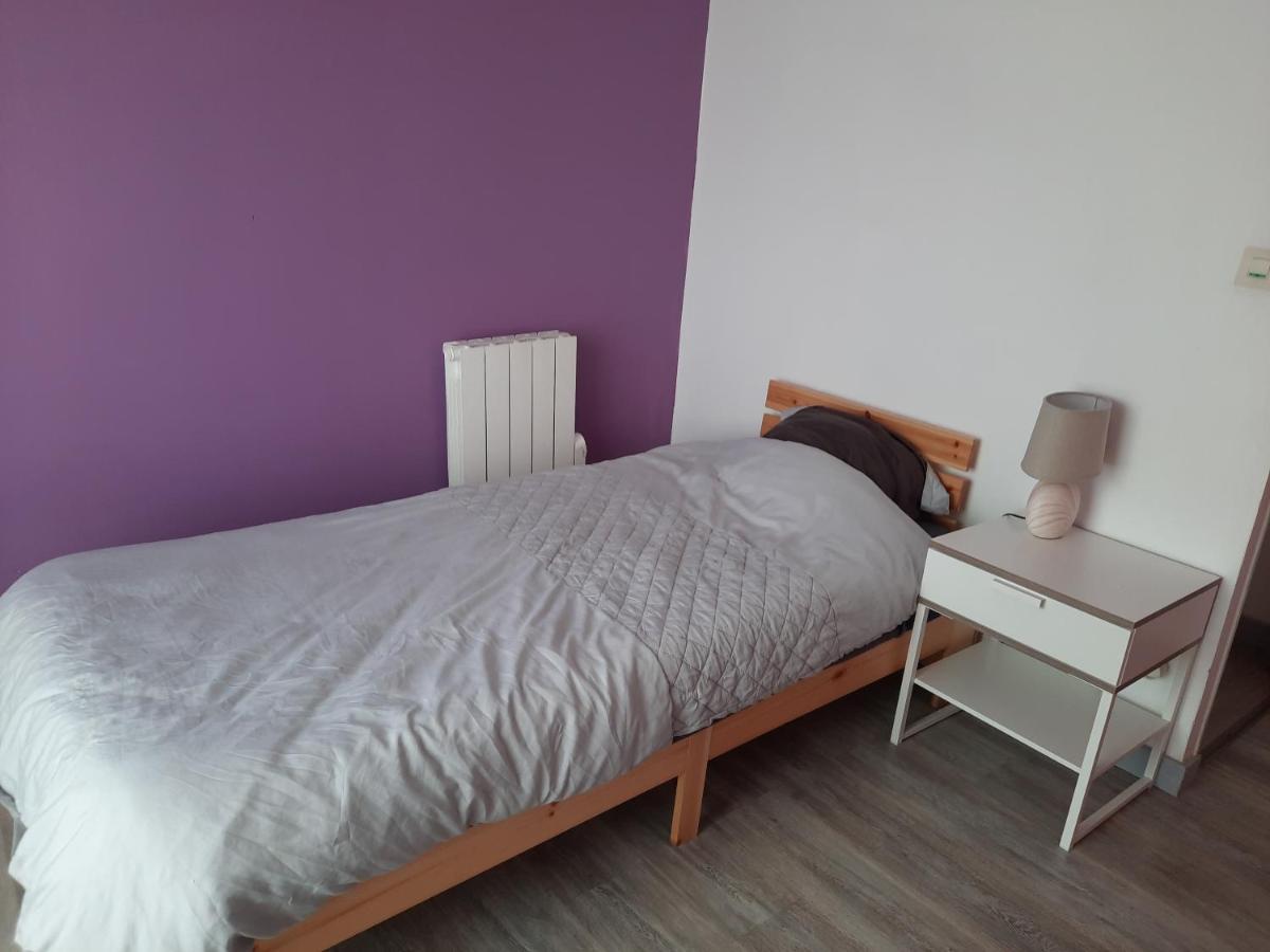 Appartement Tres Spacieux 4 Chambres 6 Couchages Noidans-le-Ferroux Exteriér fotografie